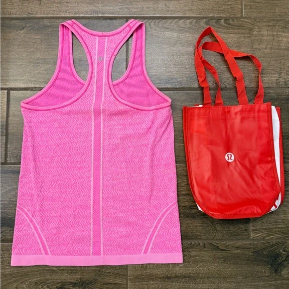 Lululemon Swiftly Tech Racerback Tank Top
Heathered Raspberry Glo Light - Picture 2 of 5